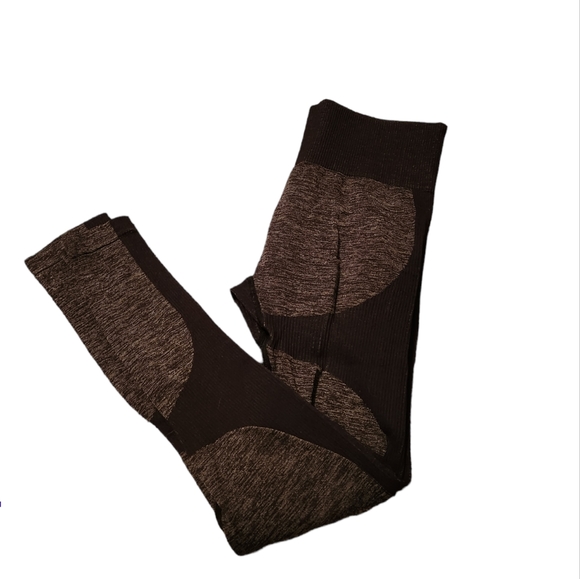 Black Gray Booty Contour Seamless Leggings - Picture 1 of 6